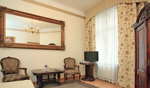 Apartament Miodowy XVII