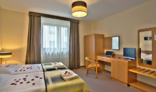 Hotel City